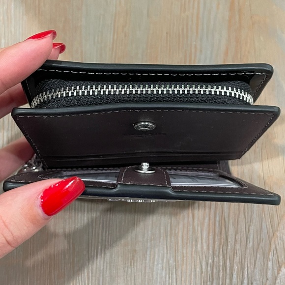 Coach Black Patent Leather Snap Wallet - Picture 7 of 10